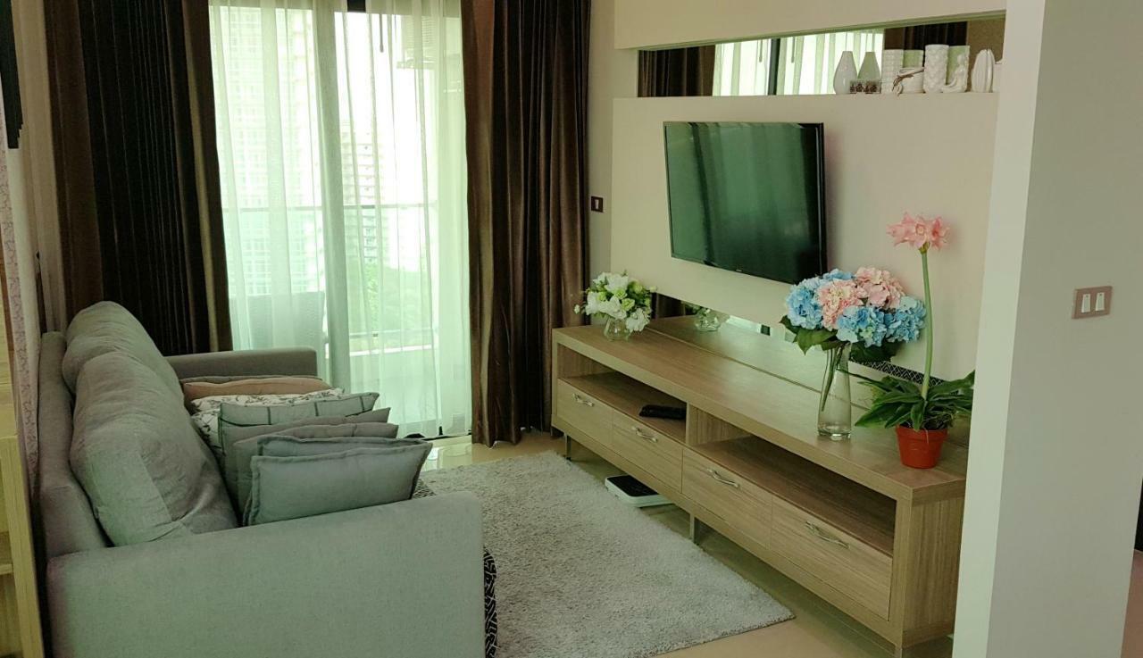 Dusit Grand Condo View Jomtien Beach Buitenkant foto