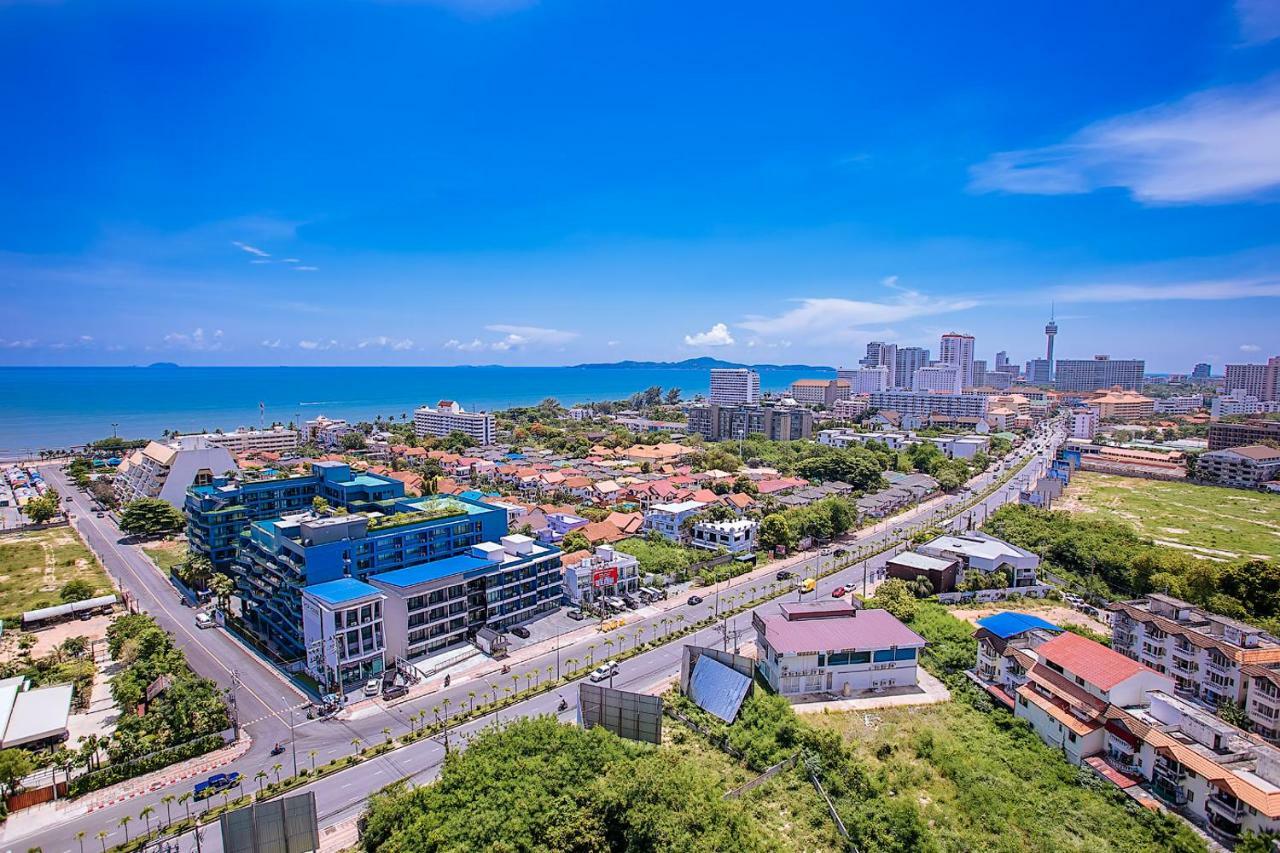 Dusit Grand Condo View Jomtien Beach Buitenkant foto